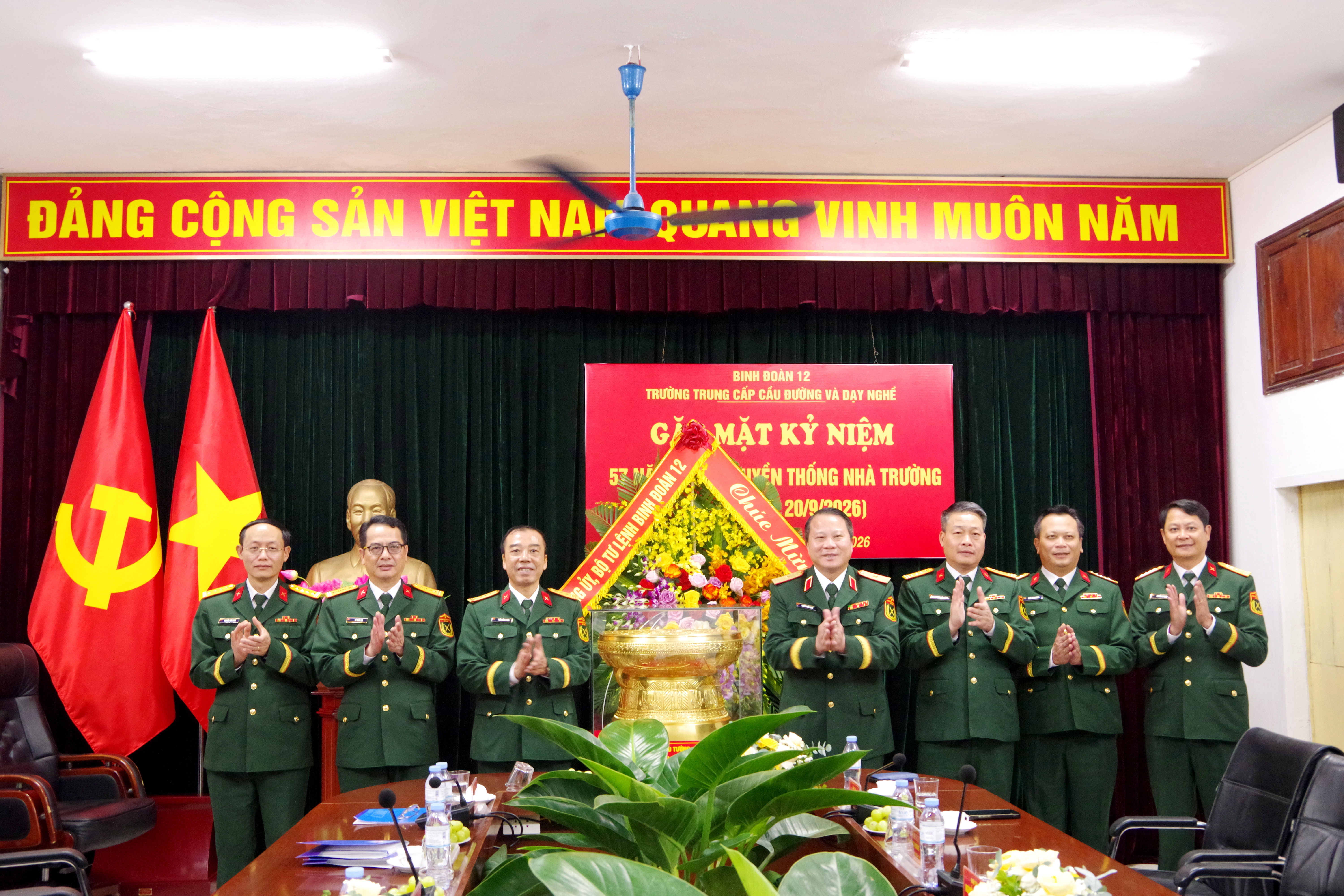 Ảnh Gặp mặt Kỷ niệm 57 năm Ngày Truyền thống Nhà trường 20/9/1969-20/9/2026